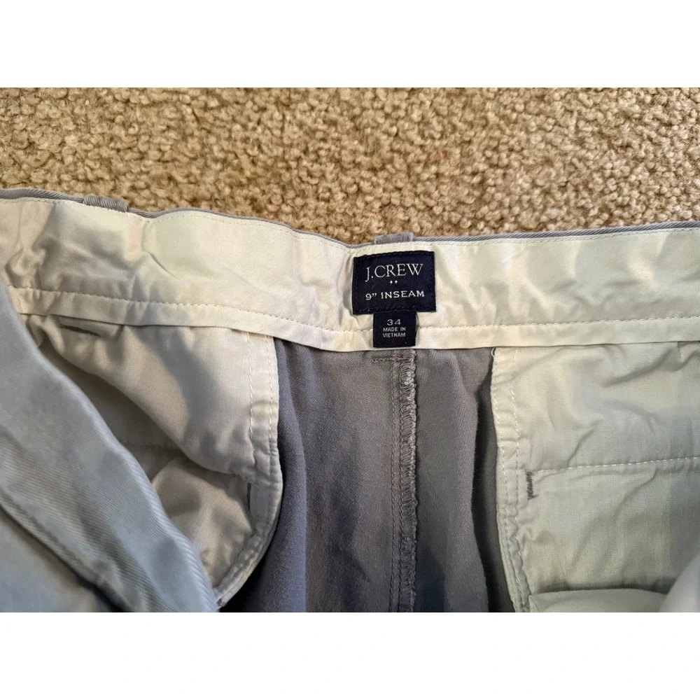 J Crew‎ Men's Gray Shorts 9 Inch Inseam Size 34